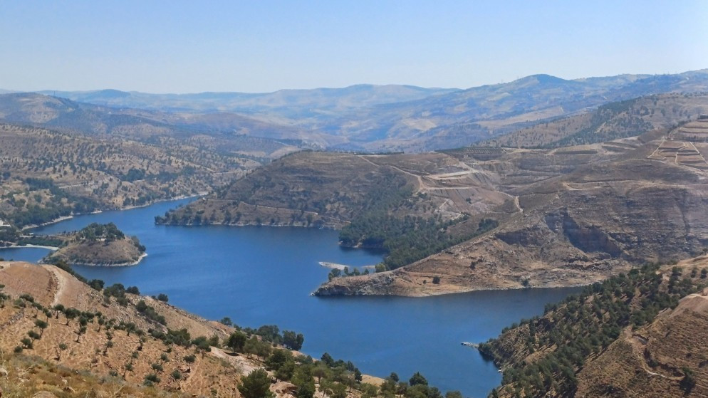 الأردن يستثمر فائض السدود في قناة الملك عبدالله لتعزيز الأمن المائي