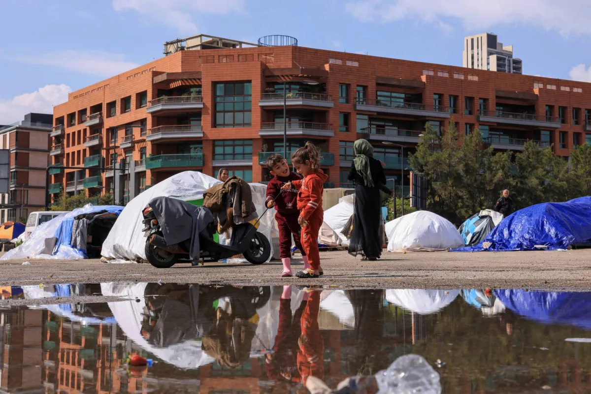 تحذيرات من كارثة انسانية تلوح في افق لبنان