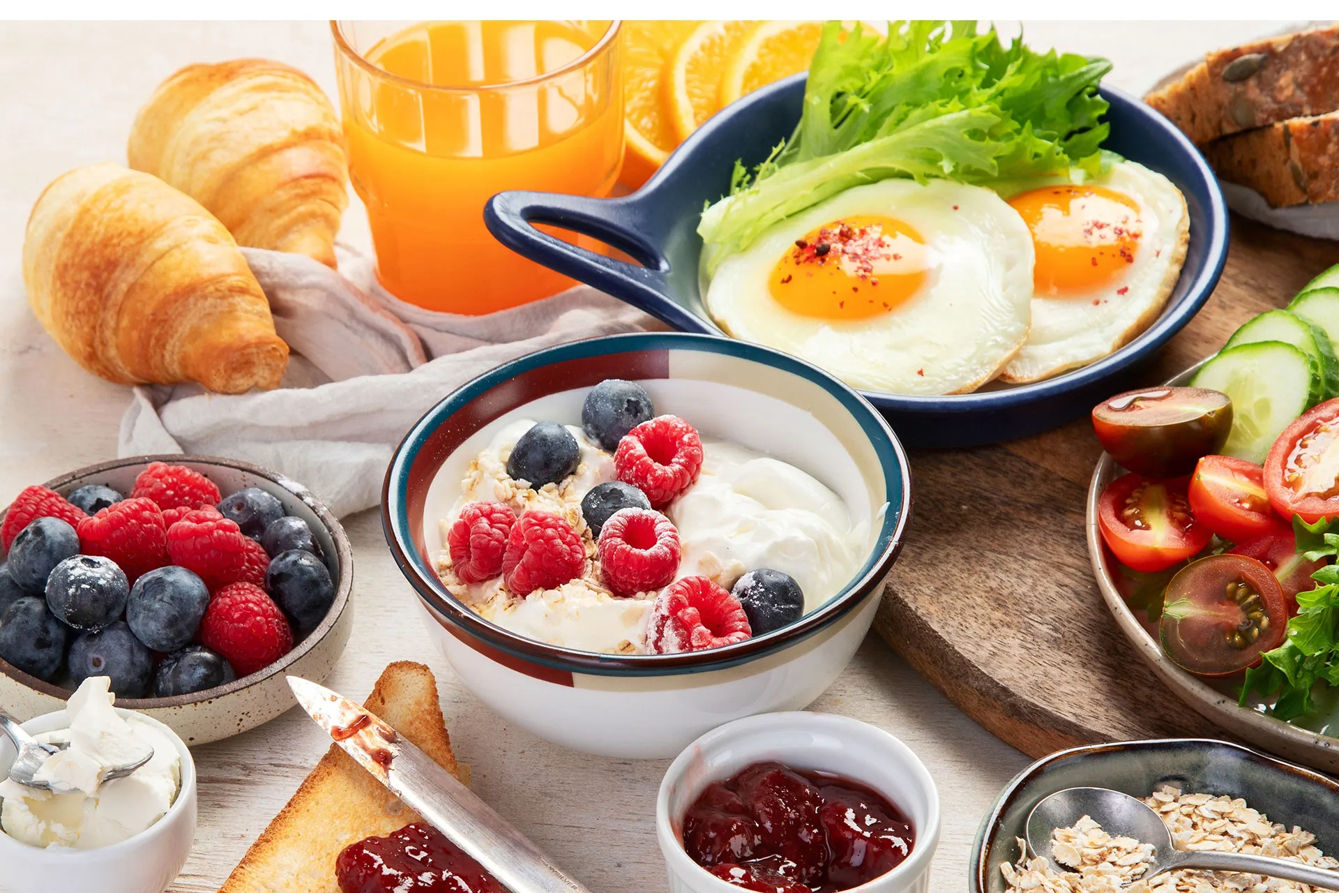 تجنب هذه الاطعمة صباحا.. نصائح الخبراء لفطور صحي ومتوازن