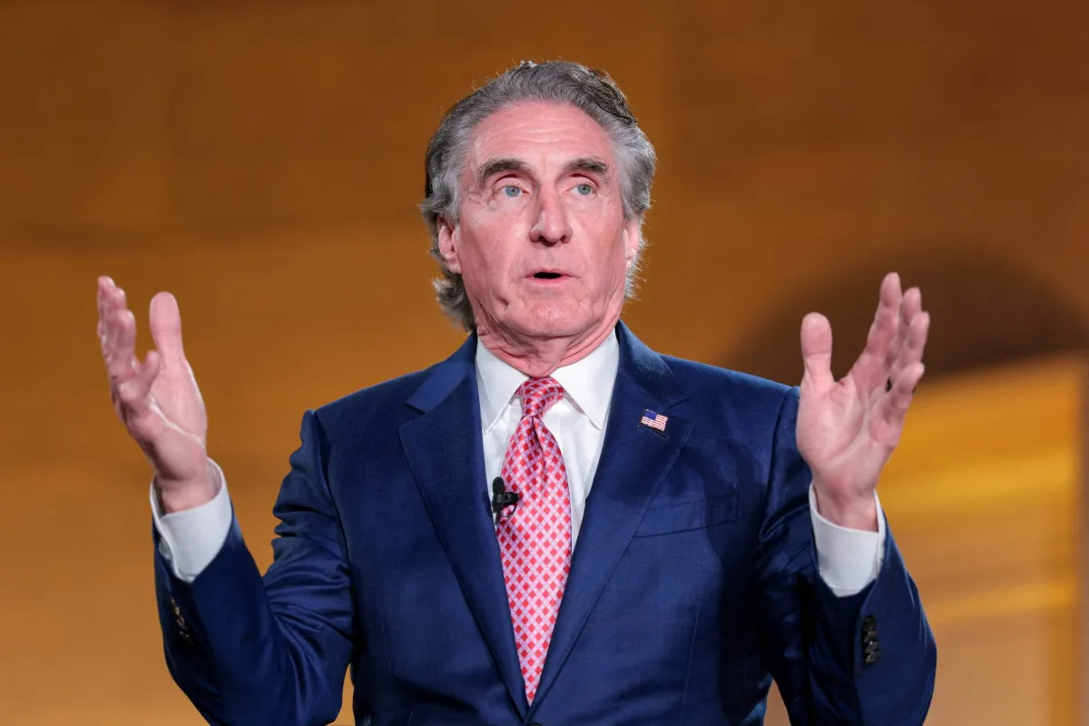 واشنطن تتحرك لتعزيز انتاج النفط في مواجهة تحديات مضيق هرمز