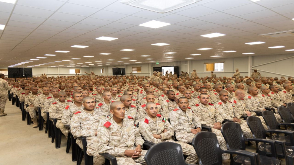 وزارة العمل تعزز مهارات الشباب بمحاضرات توعوية لسوق العمل