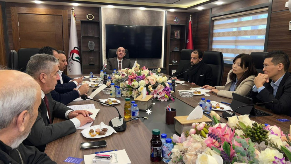 بحث حول استيراد المركبات المستعملة من كوريا الجنوبية الى الاردن