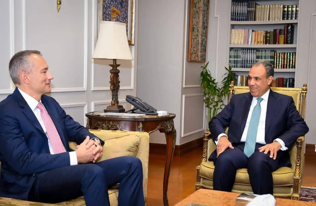 تحركات مكثفة لملادينوف بشأن غزة وزيارات لمصر وتركيا