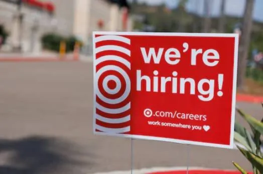 تراجع حاد في فرص العمل الامريكية هل يشير لتباطؤ اقتصادي