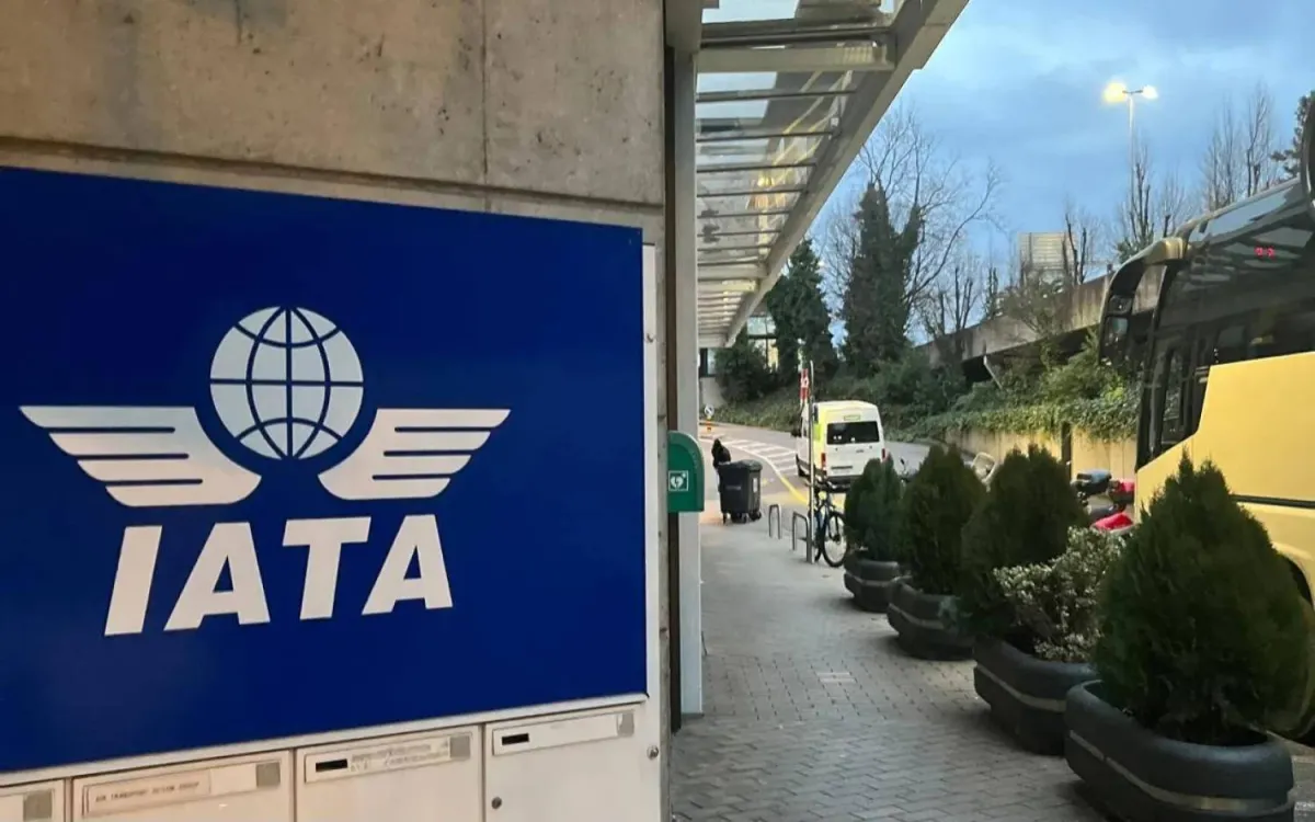 تداعيات الحرب الاقليمية تطال قطاع الطيران العالمي