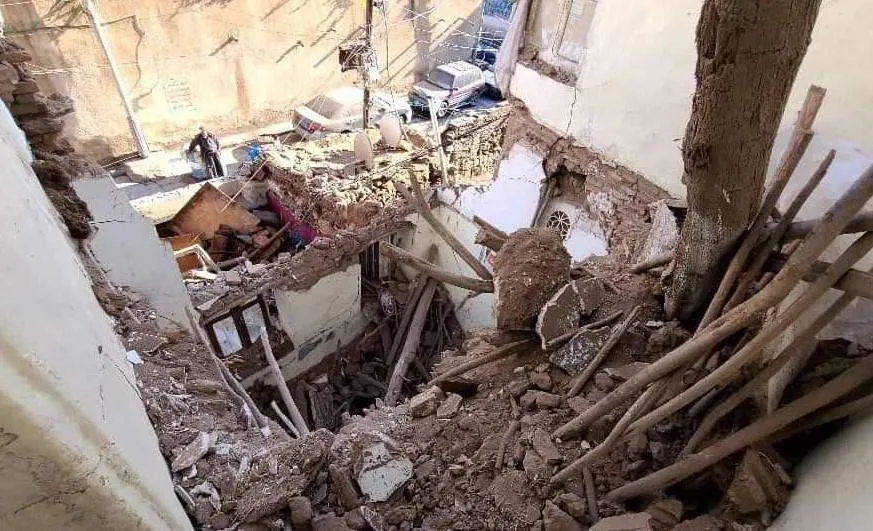 صنعاء القديمة تواجه خطر الانهيار عقب تضرر عشرات المنازل التاريخية