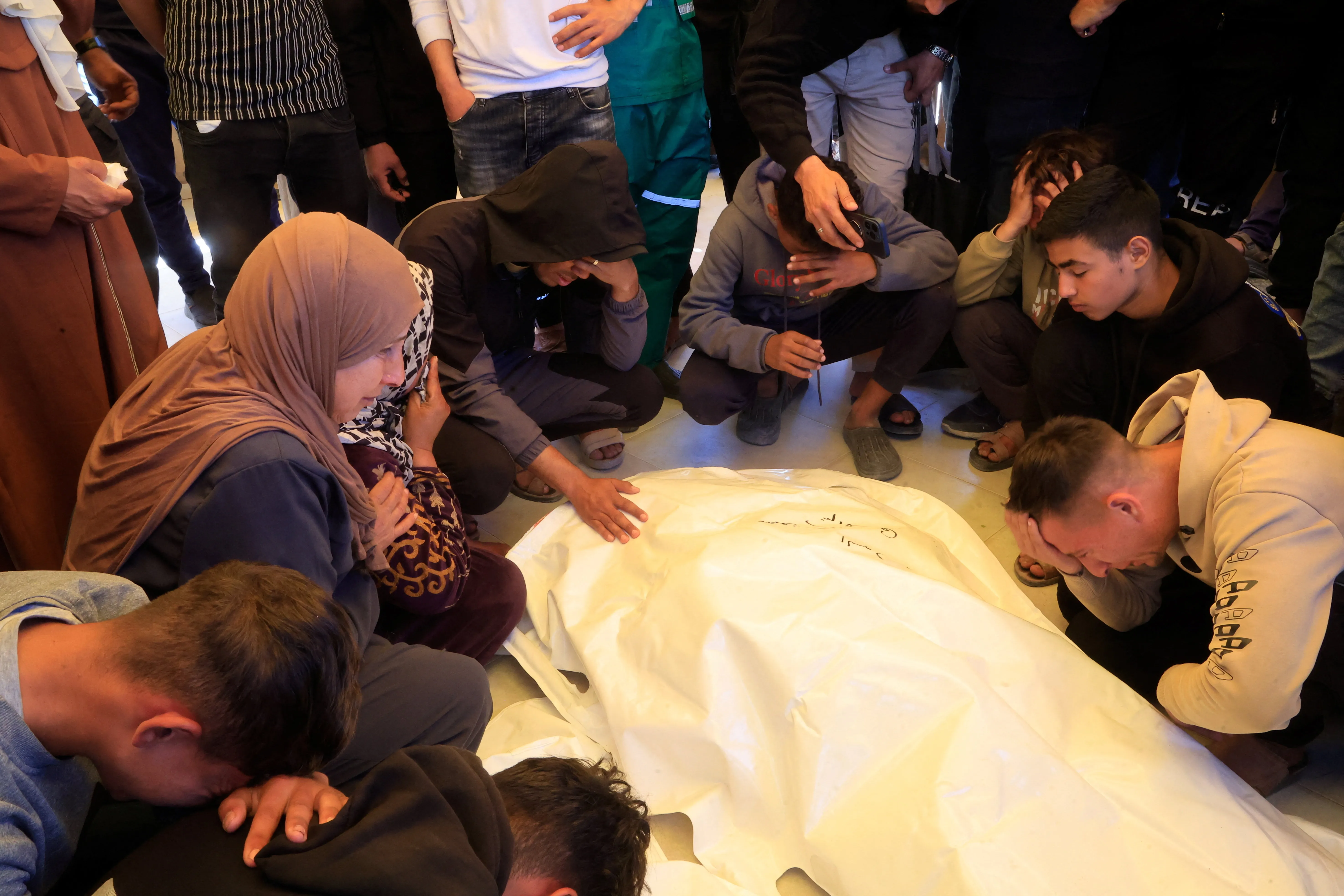 غزة والسودان: قصص ماساوية تكشف الوجه القبيح للحروب المنسية