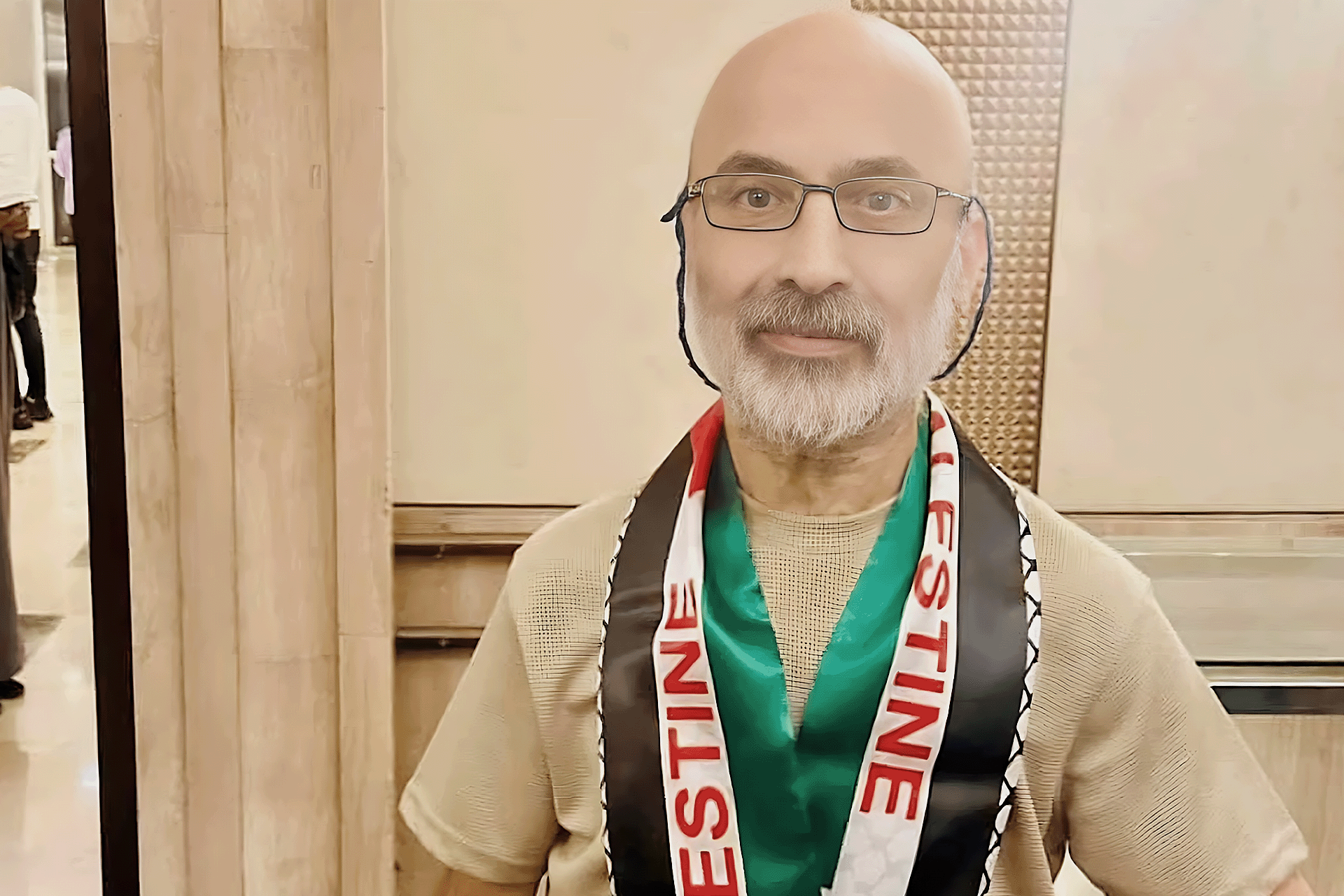 رحيل الاسير المحرر رياض العمور وتحقيق فلسطيني في ملابسات الوفاة