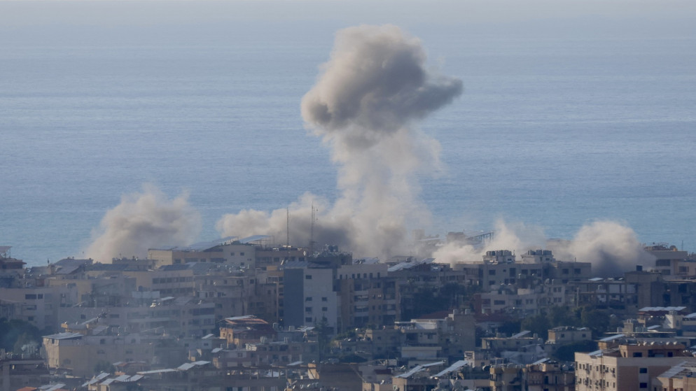 تصعيد جنوب لبنان: غارات اسرائيلية تستهدف البنية التحتية وتدمير جسور الليطاني