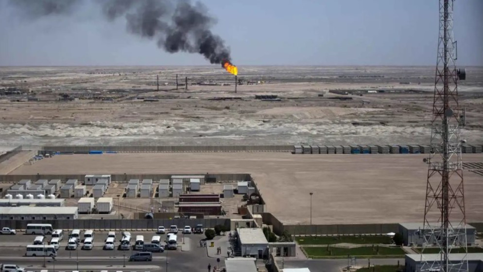 اندلاع حريق في منشات نفطية بالبصرة بعد هجوم بطائرات مسيرة
