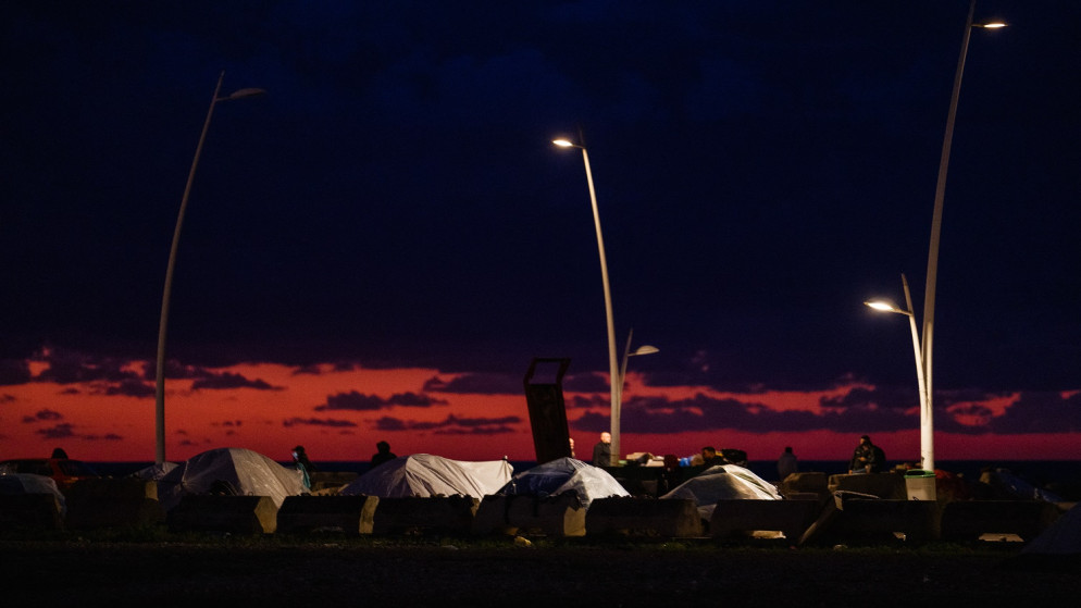 تصعيد جنوب لبنان غارات اسرائيلية تستهدف كفرحتى ونزوح السكان