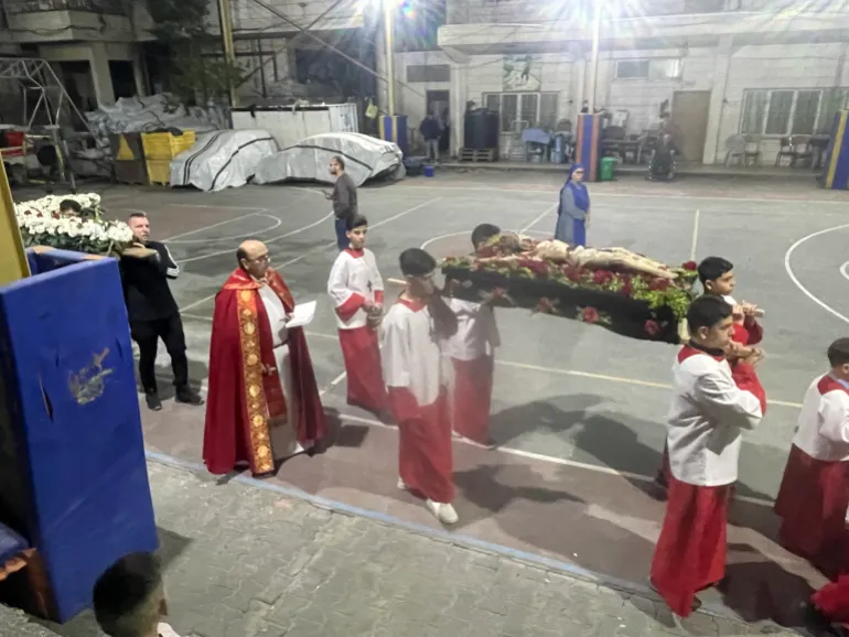 عيد الفصح في غزة.. صلاة وأمل وسط الحصار والمعاناة