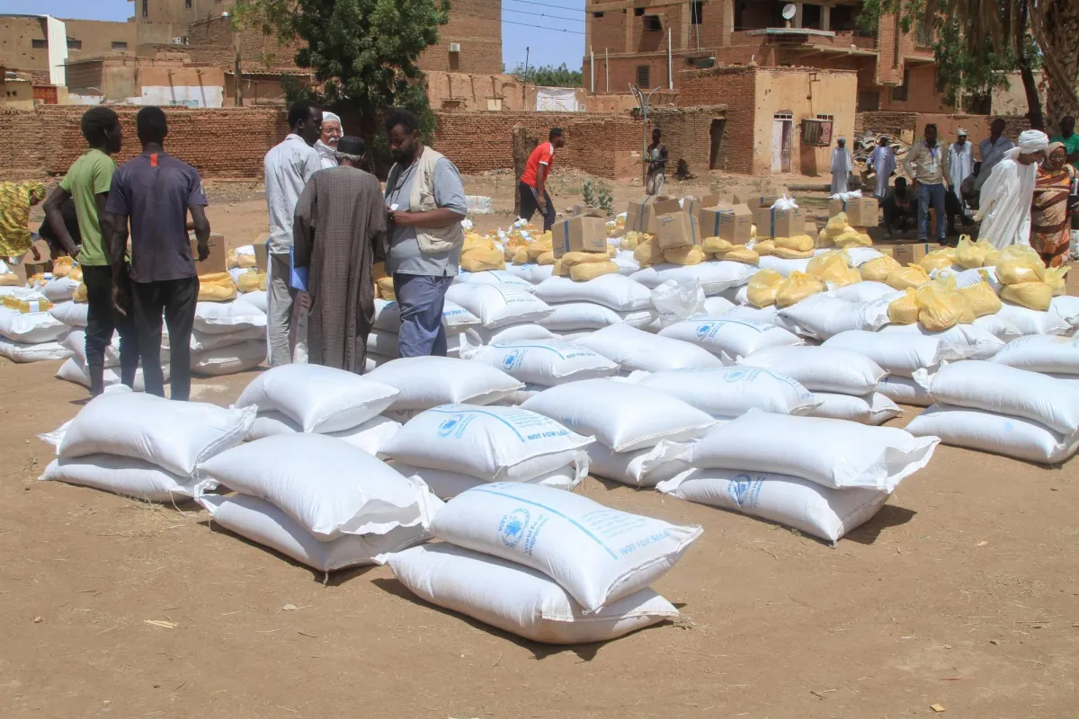 السودان يواجه ازمة خبز ووقود حادة مع تصاعد التوترات الاقليمية