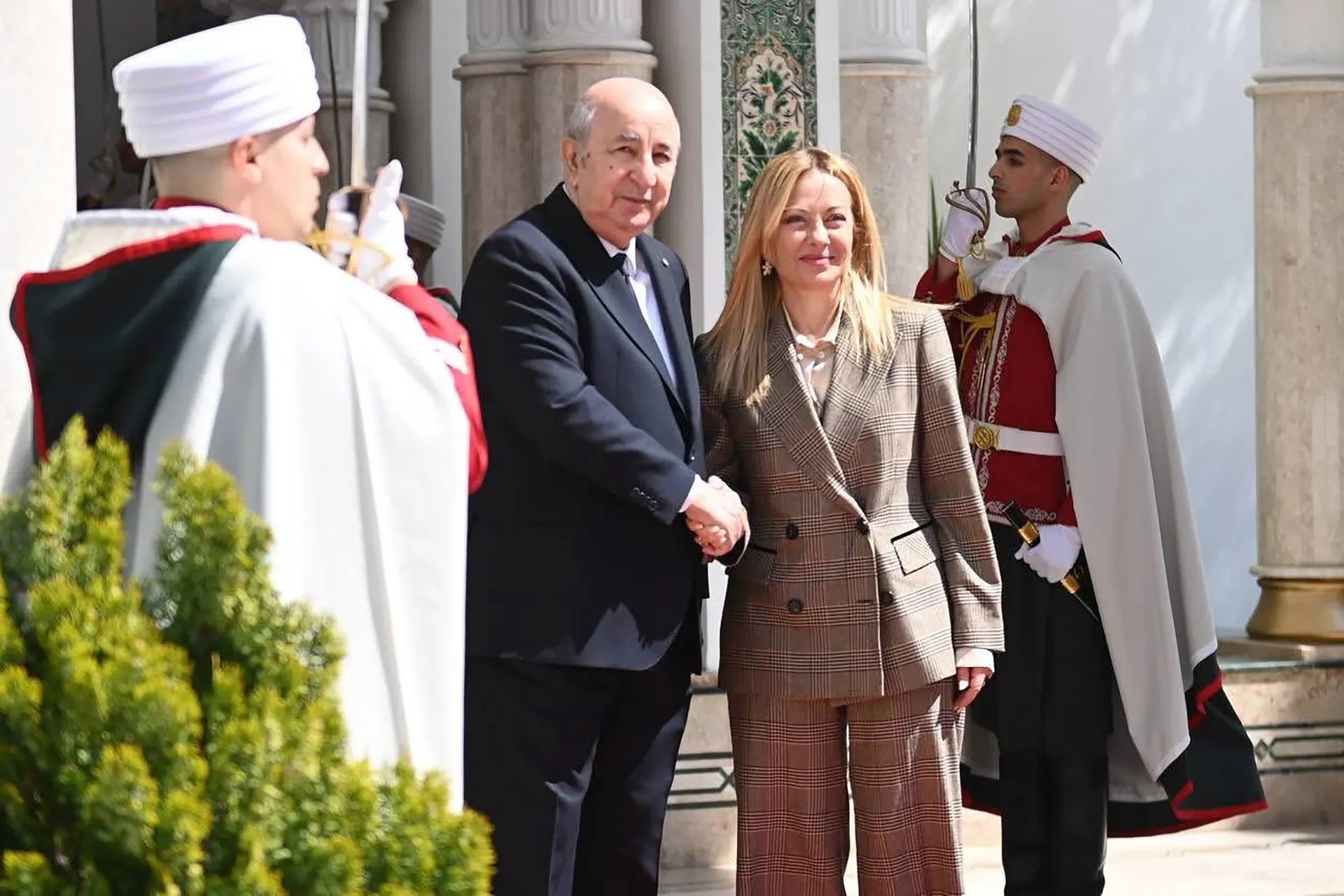 الجزائر تعود بقوة لسوق الطاقة العالمي في ظل تحولات جيوسياسية