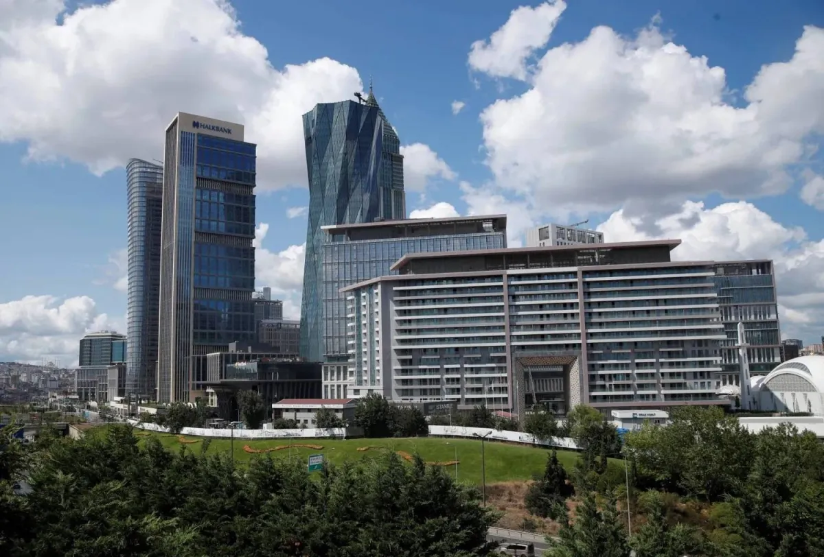 توترات إقليمية تدفع شركات خليجية وآسيوية نحو مركز اسطنبول المالي