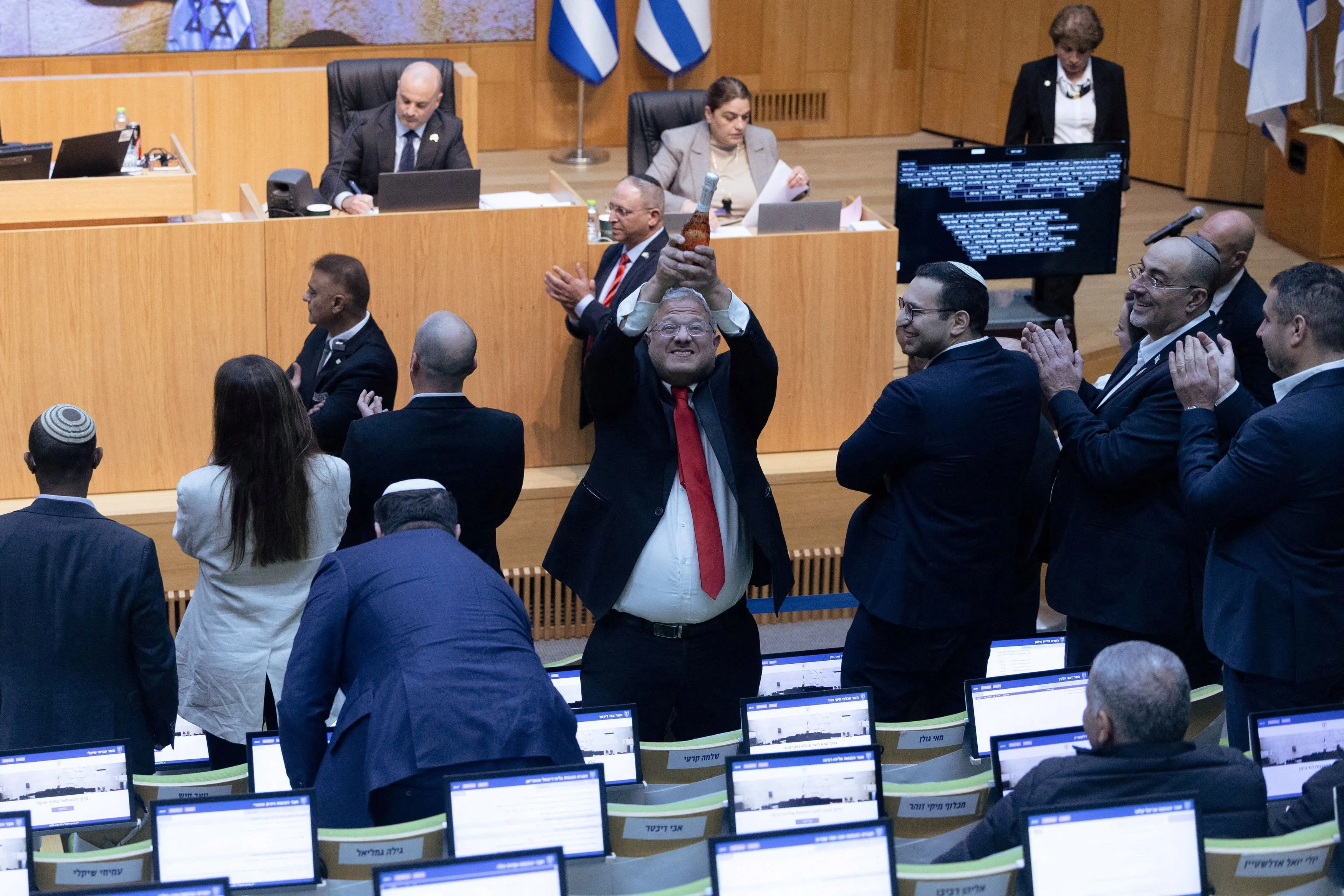 قانون اعدام الاسرى الفلسطينيين: ذروة الاجرام التشريعي الاسرائيلي