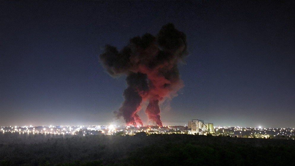 تصعيد مفاجئ.. انفجارات تهز طهران والجيش الاسرائيلي يعلن ضربات جوية