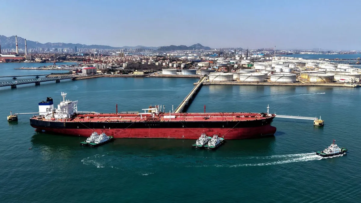 الصين تعزز أمن الطاقة بتطوير مصادر متنوعة وسط تقلبات سوق النفط