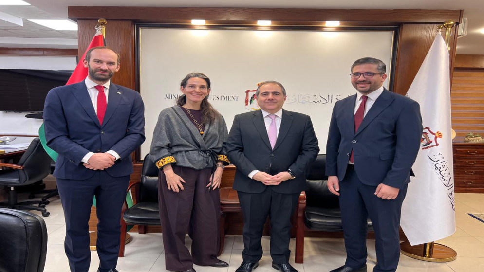 الاردن يبحث تعزيز الاستثمار مع سويسرا والسويد