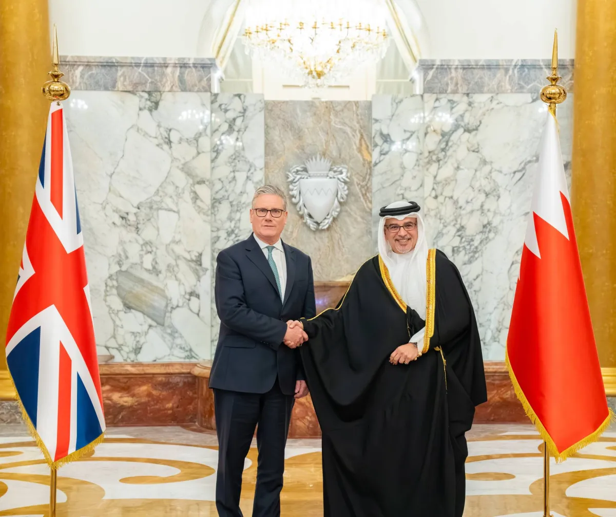 البحرين وبريطانيا تتفقان على تعزيز امن الشرق الاوسط في ظل التحديات الاقليمية