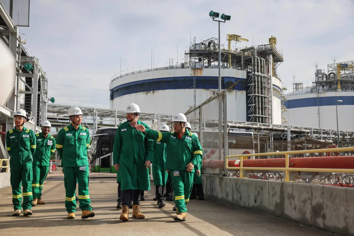 تخوفات من تداعيات الحرب على أسعار الغاز و«اسيان» تسعى لتعزيز التكامل المالي