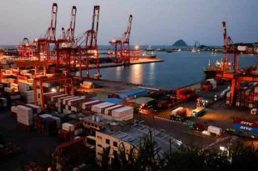 قفزة تاريخية لصادرات تايوان مدفوعة بالذكاء الاصطناعي