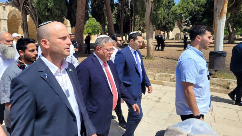 بن غفير يقتحم الأقصى وسط حراسة مشددة