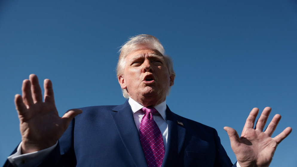 ترامب يكشف عن خطة لإغلاق مضيق هرمز