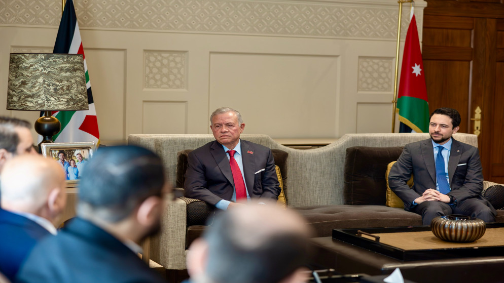 العاهل الاردني يؤكد ضرورة تعزيز التعاون الاقتصادي والامني مع سوريا