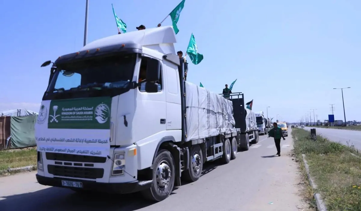 مساعدات سعودية عاجلة تصل غزة للتخفيف من معاناة الأسر