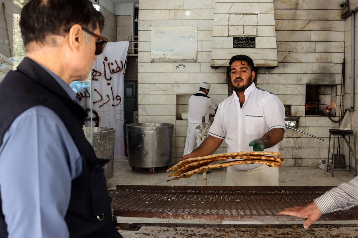 وصول مساعدات الصليب الاحمر الى ايران في ظل التوترات الاخيرة