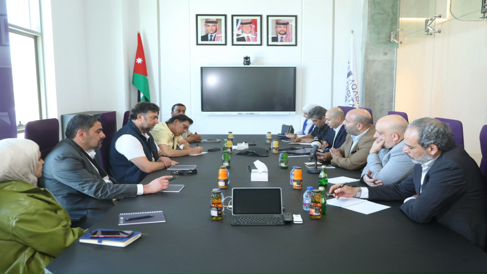 العقبة تطلق خطط لتطوير البنية الرقمية واستقطاب الاستثمارات التكنولوجية