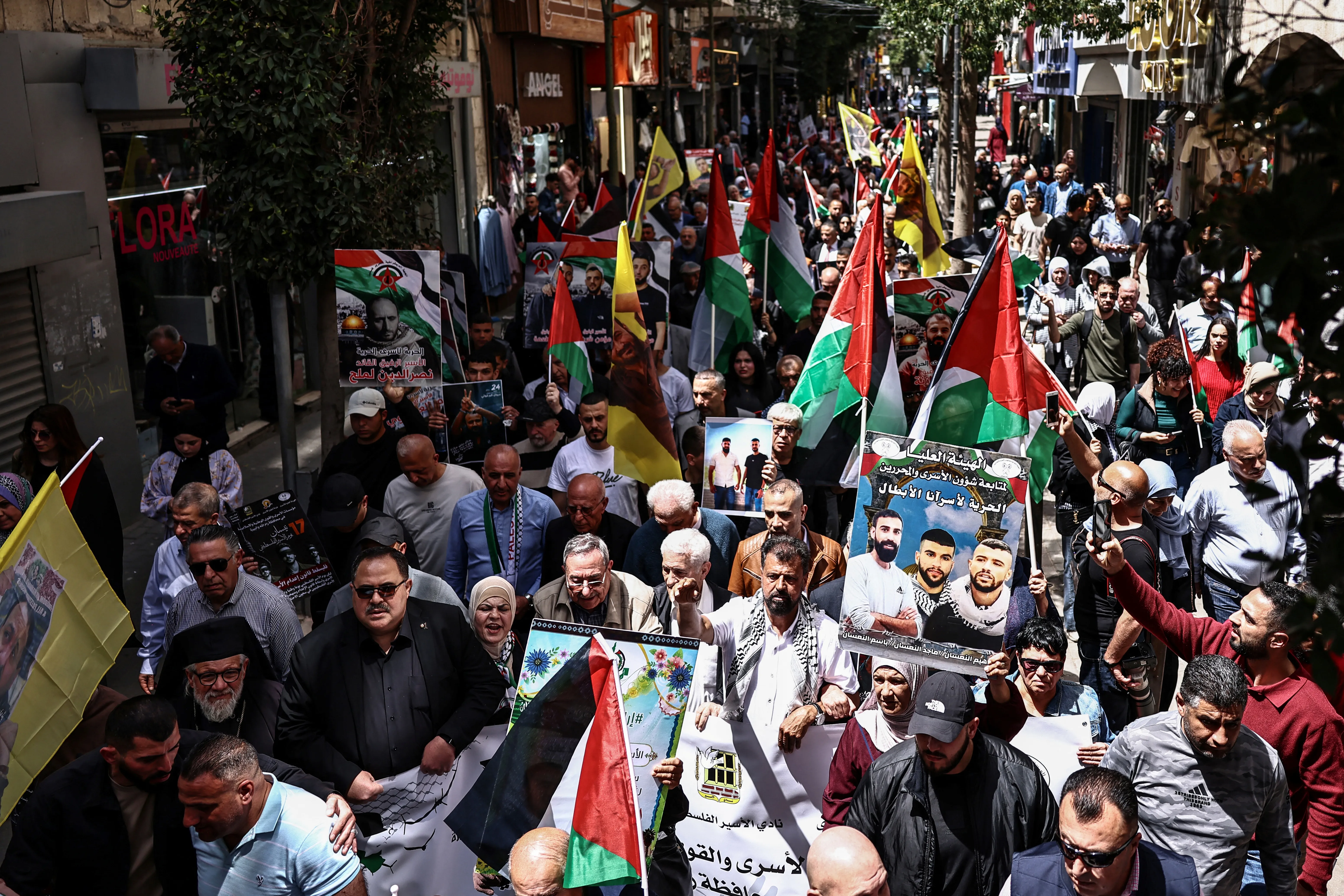 يوم الاسير الفلسطيني: تصاعد الانتهاكات في سجون الاحتلال وتجاوز عدد المعتقلين 9600