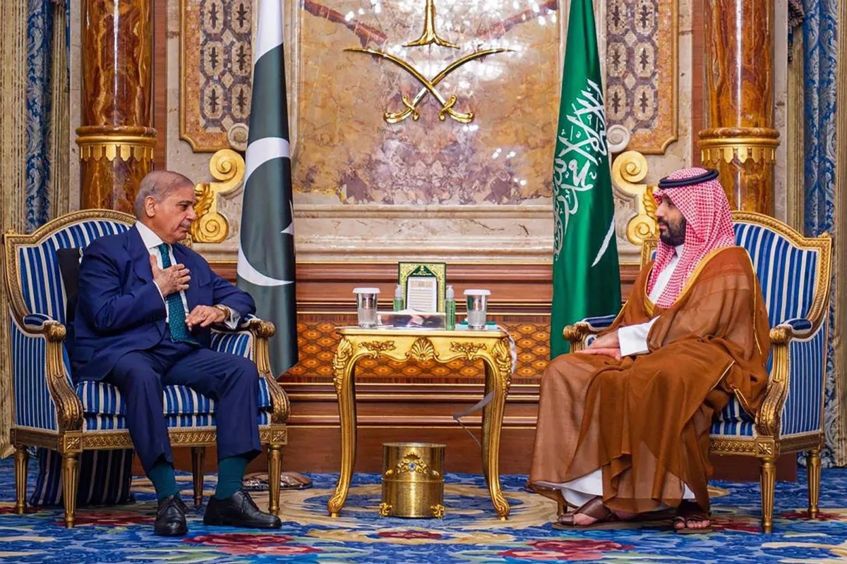 التعاون الاستراتيجي بين باكستان والسعودية يعزز الأمن الإقليمي