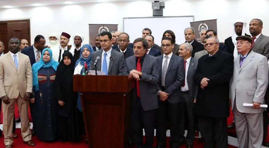 أزمة الدستور تعصف بالسلطة في ليبيا وسط انقسام سياسي متزايد