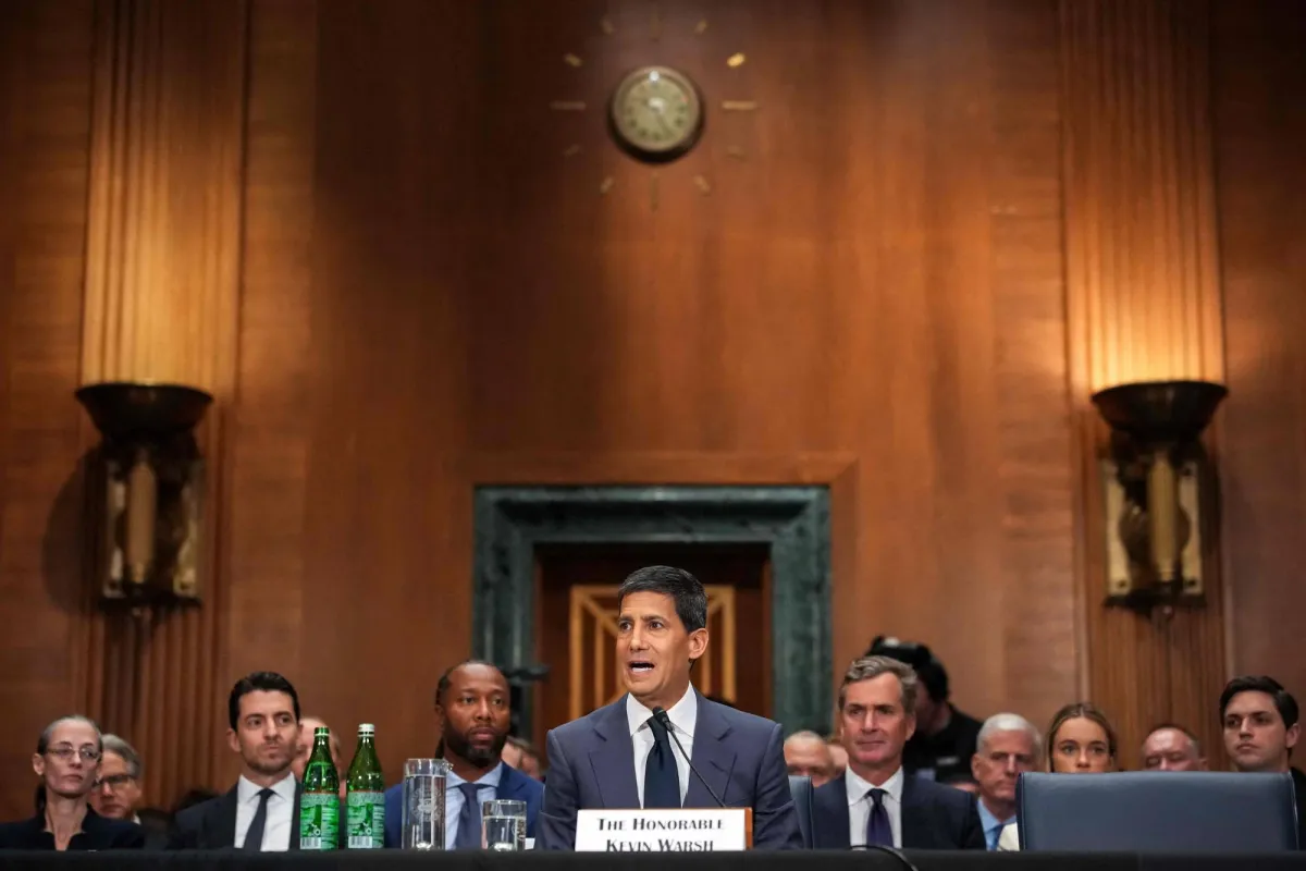 استقلالية القرار النقدي في مواجهة الضغوط السياسية