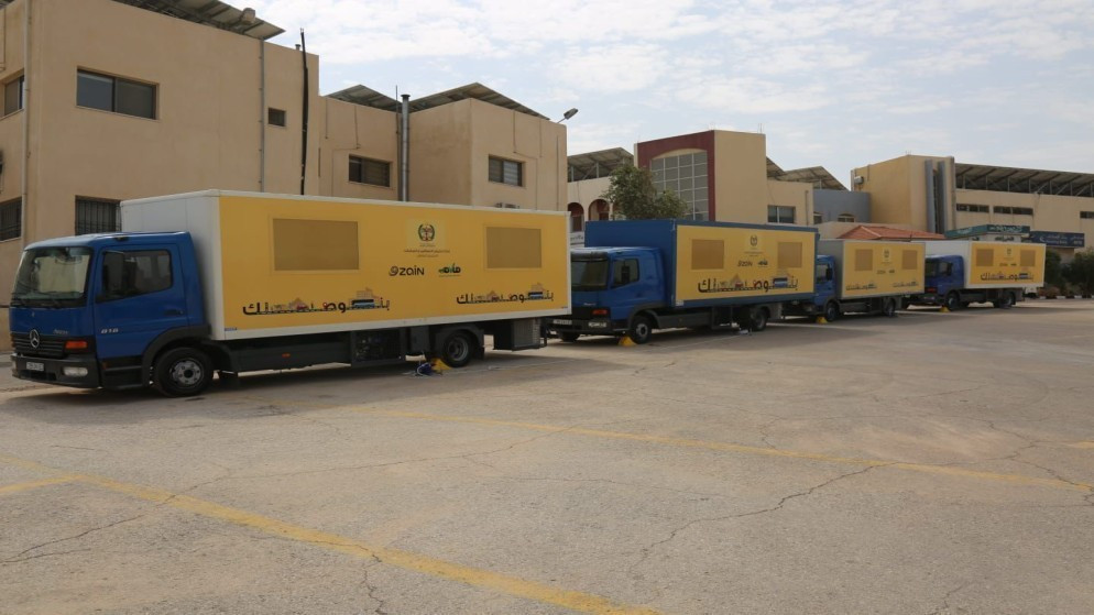 خدمة الترخيص المتنقل تصل إلى شرحبيل بن حسنة لتسهيل الإجراءات