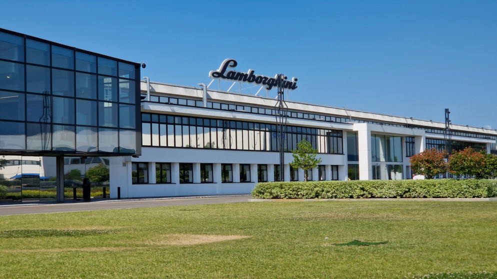 تأثير الصراع على مبيعات لامبورغيني في الشرق الأوسط