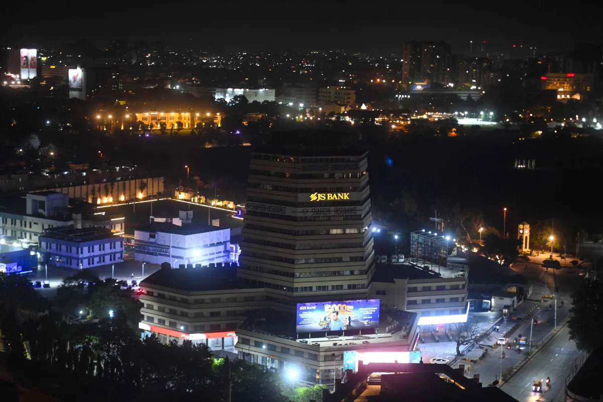 باكستان تتحرك لتعويض نقص الغاز بعد التوترات الإقليمية