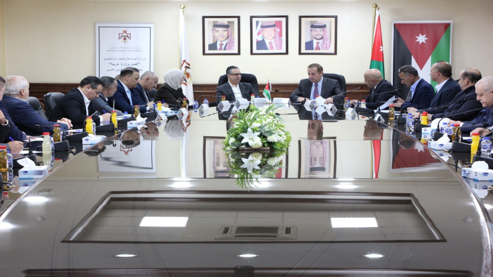 استراتيجية حكومية لضبط أسعار اللحوم وتعزيز استيرادها