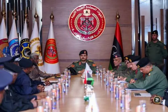 تعزيز العلاقات الأمنية في الجنوب الليبي: الجيش الوطني يلتقي قيادات التبو