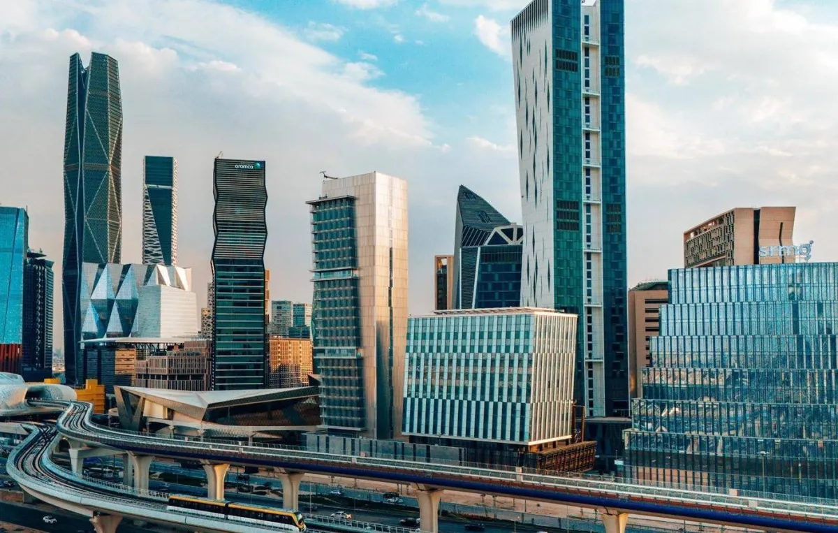 السعودية تطلق المرحلة الثالثة من رؤية 2030 بعد تحقيق إنجازات بارزة