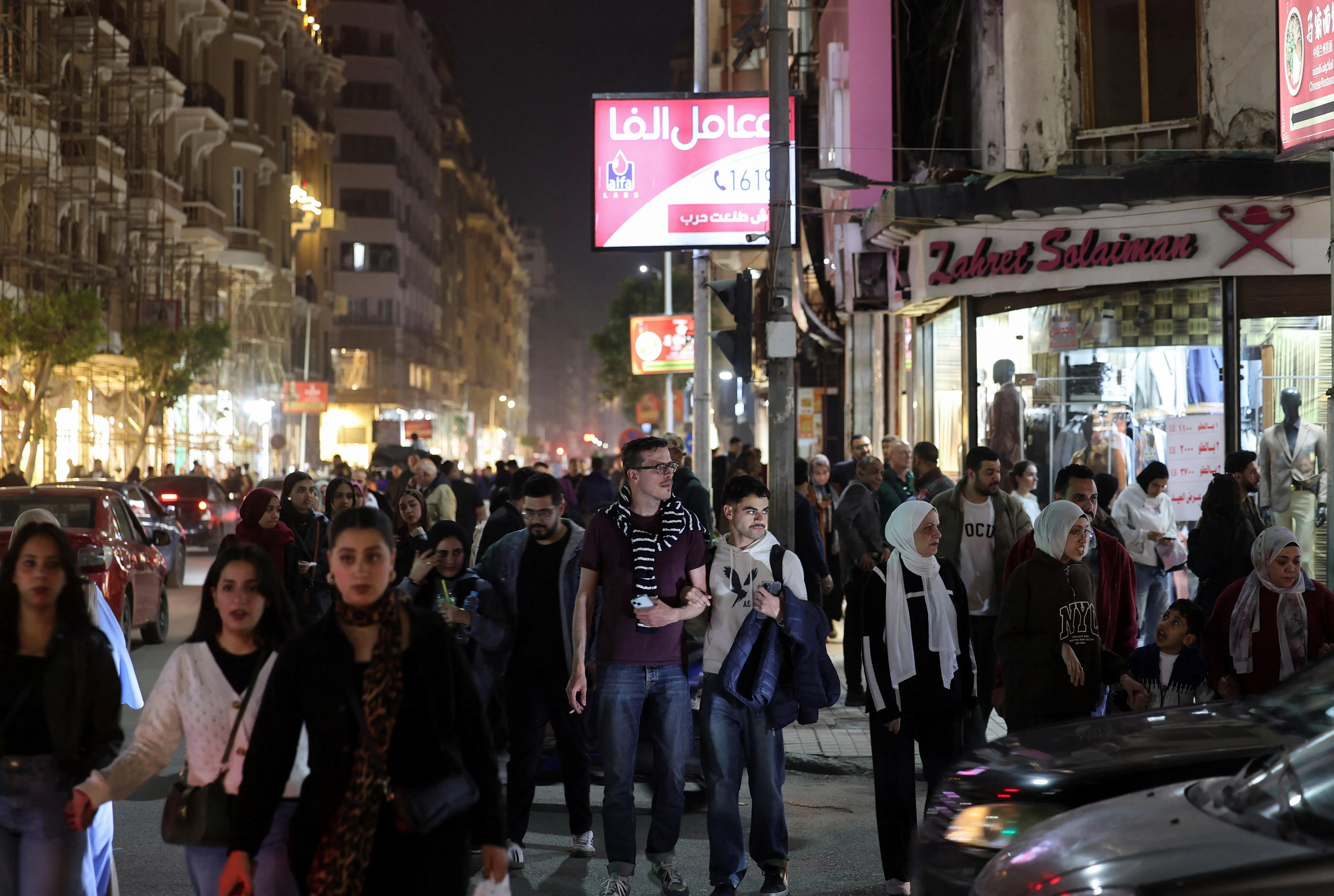 مصر تنهي العمل بإجراءات ترشيد الطاقة وتعود للمواعيد الاعتيادية