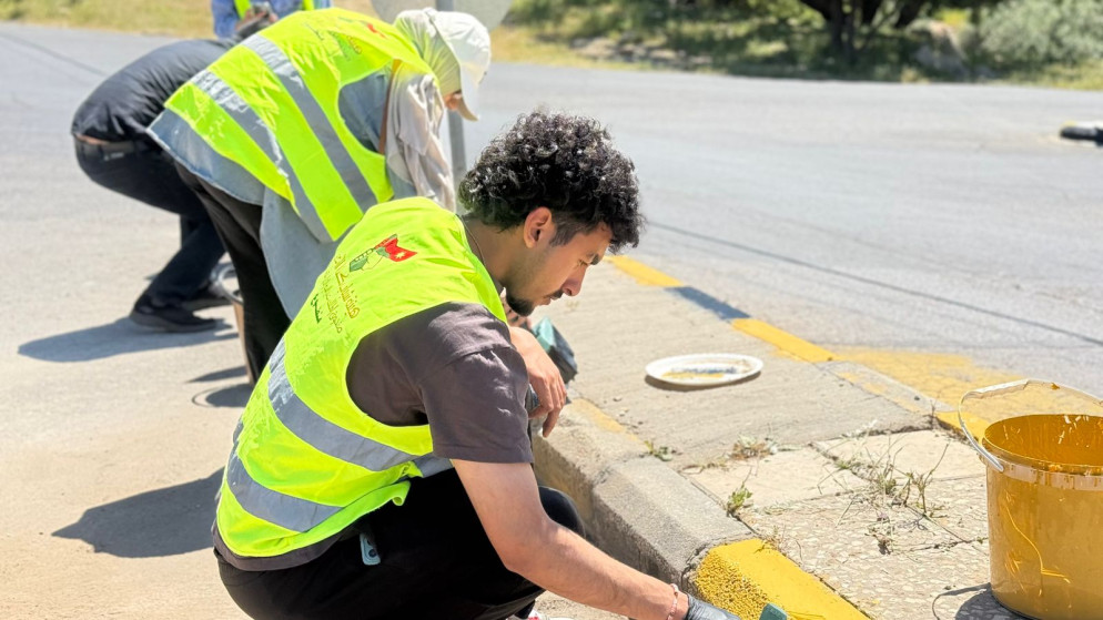 أنشطة تطوعية لتعزيز الوعي البيئي في المجتمع