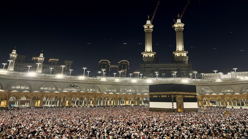ابتكار جديد يسهل إجراءات الحج عبر الكاونتر المتنقل