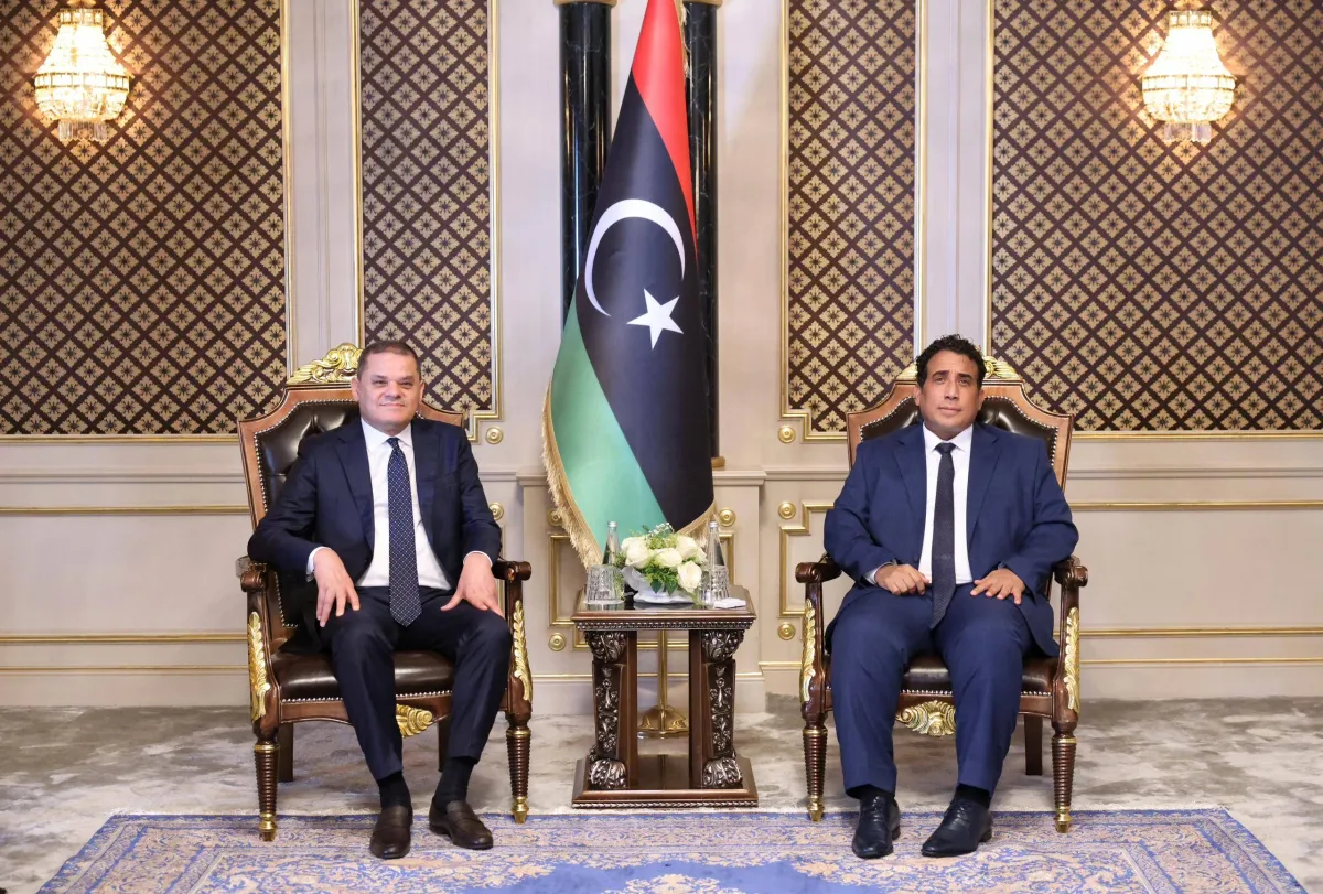 تصاعد التوتر بين المنفي والدبيبة بسبب خلافات قانونية حول اليمين الوزارية