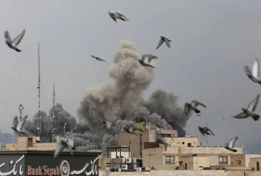 خسائر فادحة في صفوف الحرس الثوري الإيراني جراء عمليات إزالة الذخائر