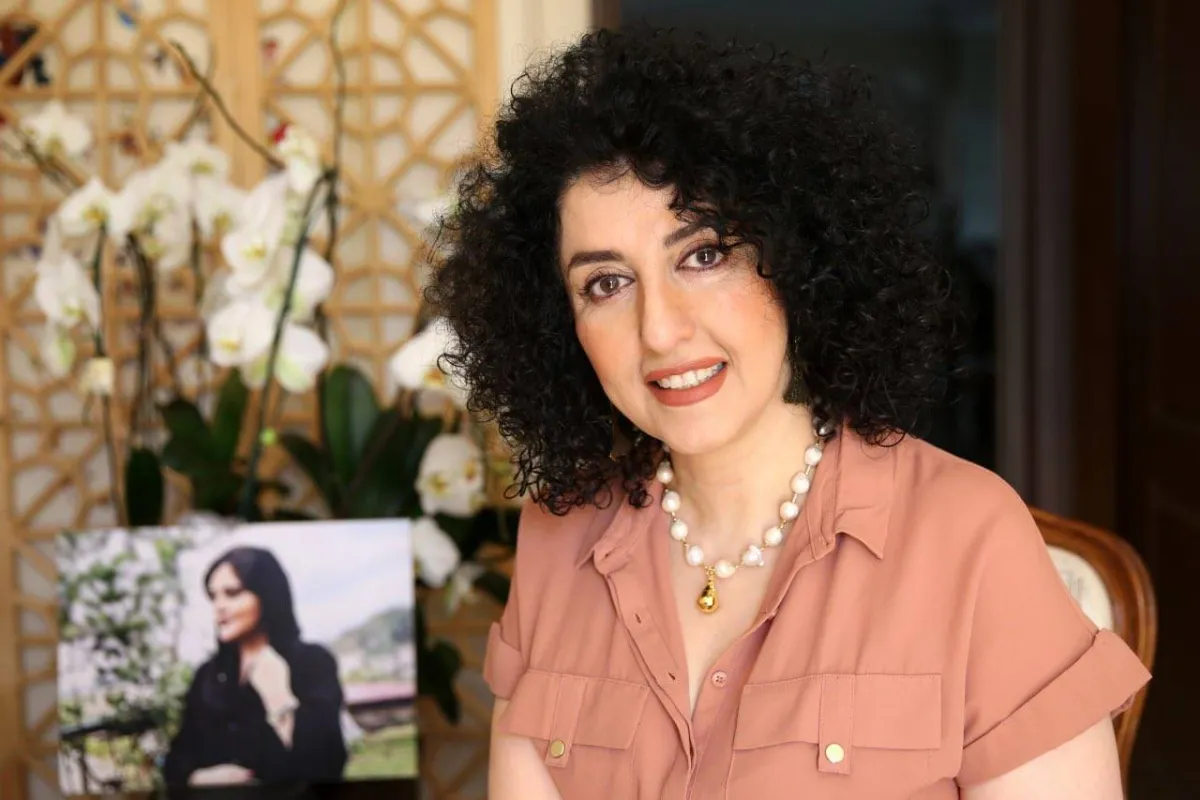 تدهور صحة نرجس محمدي ينقلها للعناية المركزة