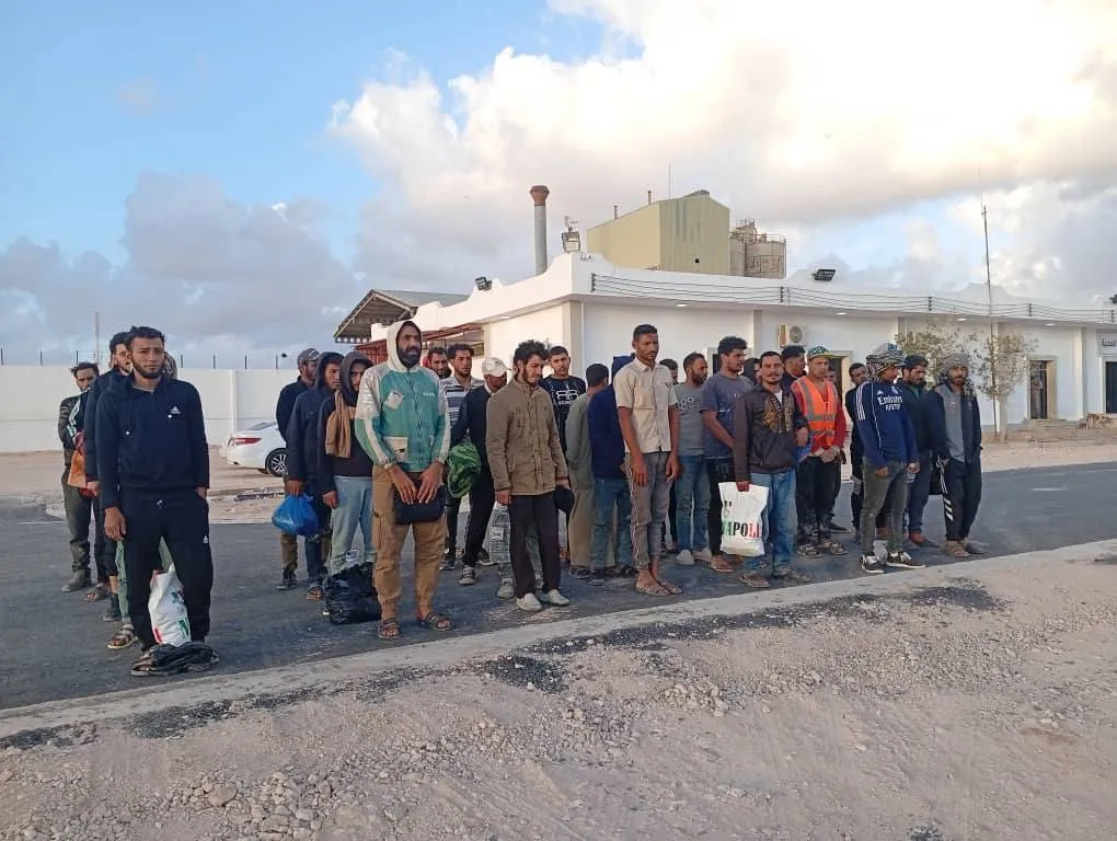 ليبيا ترفض توطين المهاجرين وتكثف جهود العودة الطوعية