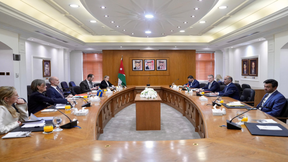 الاردن والسويد يناقشان مستجدات المنطقة والتعاون الثنائي